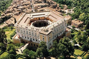 vista dall'alto di Palazzo Farnese