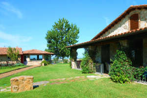 Esterni dei villini dell'Agriturismo Casale Pantano-Fattoria Poggio Nebbia