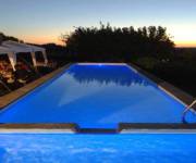 casale_pantano_piscina_notte