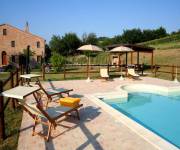 agriturismo_casalantico_piscina