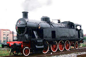 museo ferroviario piemontese a savigliano-locomotiva-vapore
