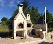 casavacanza_trullallegro_barbecue_forno_a_legna